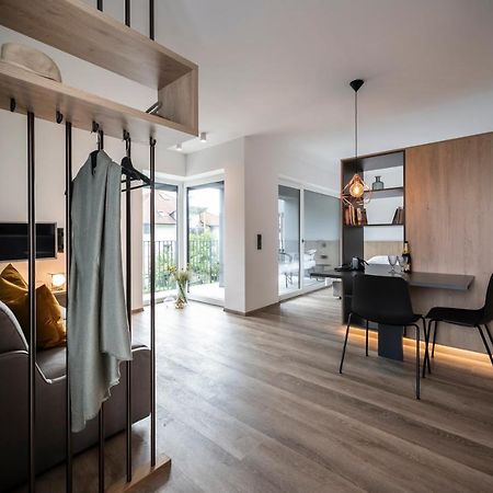 Sambucus Apartments -Premium Apartments For You And Your Dog Лана Екстер'єр фото